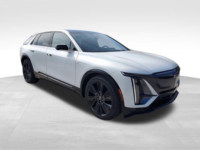 new 2024 Cadillac LYRIQ car