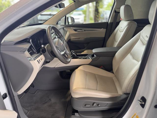 used 2021 Cadillac XT5 car, priced at $30,999