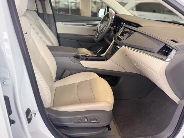 used 2021 Cadillac XT5 car, priced at $30,999