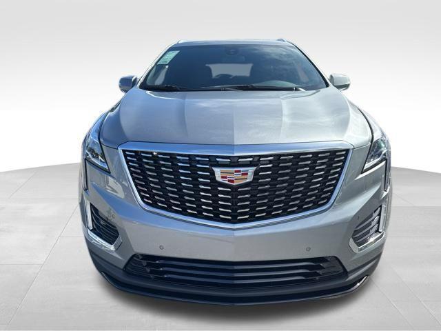new 2025 Cadillac XT5 car, priced at $46,089