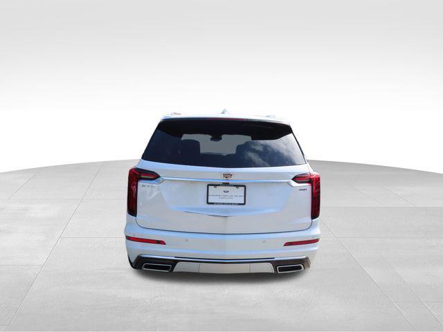 new 2025 Cadillac XT6 car, priced at $58,015