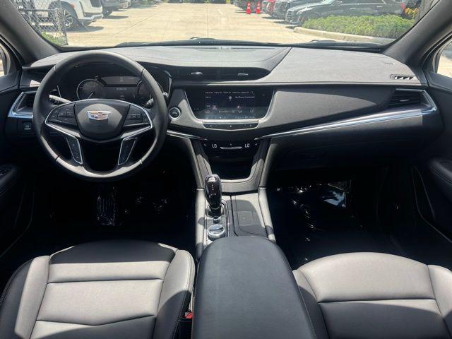 used 2021 Cadillac XT5 car, priced at $26,210