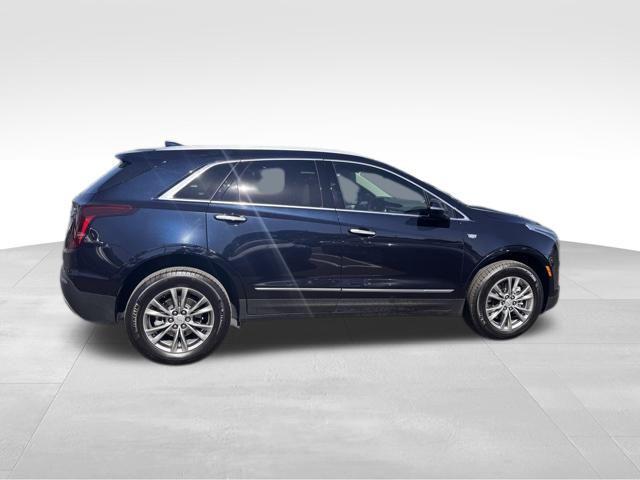 used 2022 Cadillac XT5 car, priced at $27,995