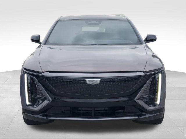 new 2024 Cadillac LYRIQ car