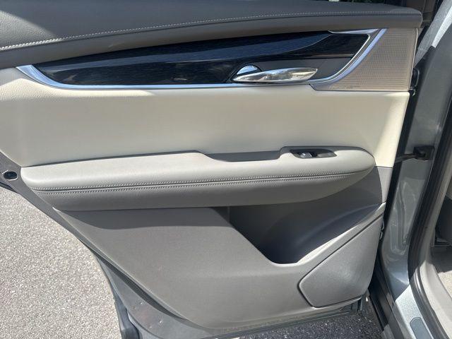 used 2024 Cadillac XT6 car, priced at $44,885