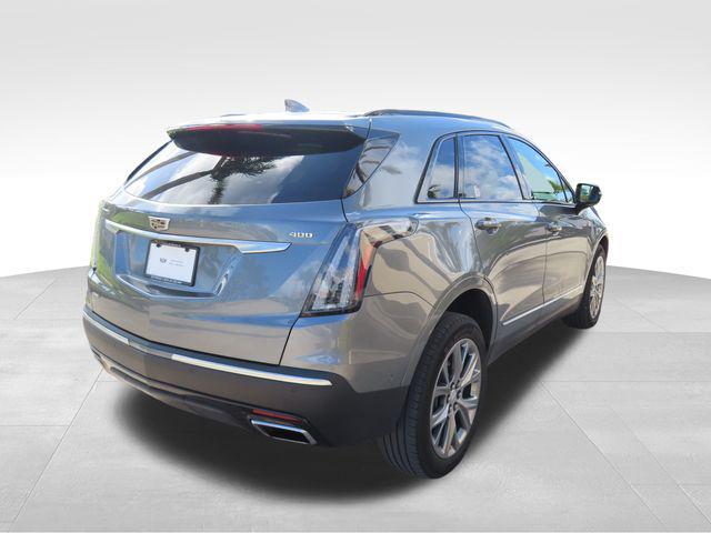 used 2021 Cadillac XT5 car, priced at $32,720