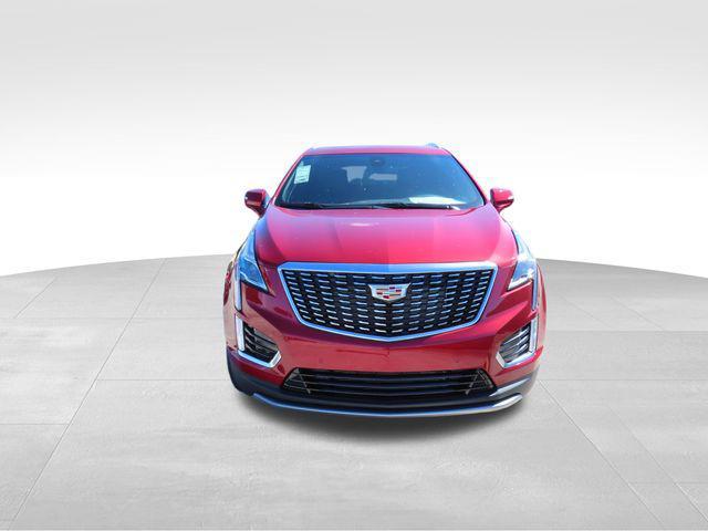 new 2025 Cadillac XT5 car, priced at $54,215