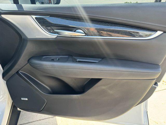 used 2021 Cadillac XT5 car, priced at $28,210