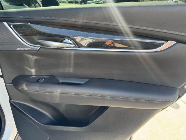 used 2021 Cadillac XT5 car, priced at $28,210