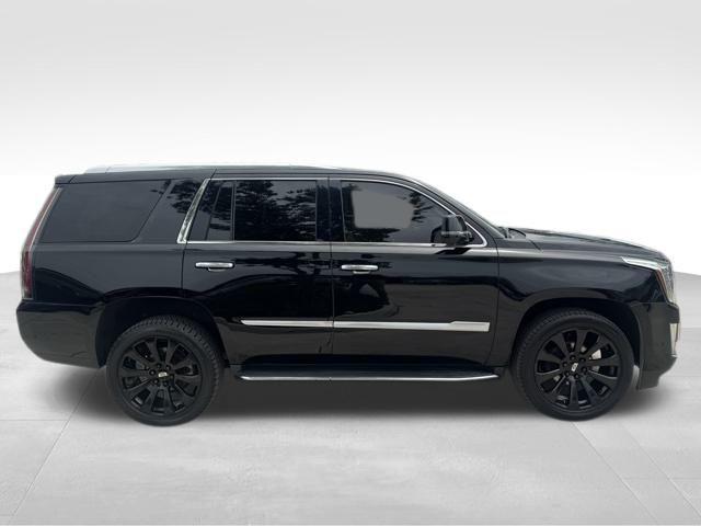 used 2020 Cadillac Escalade car, priced at $29,250