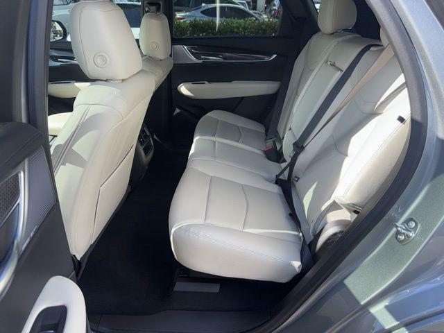 new 2025 Cadillac XT5 car, priced at $58,989
