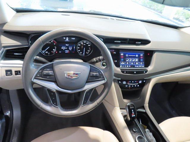 used 2020 Cadillac XT5 car, priced at $26,444