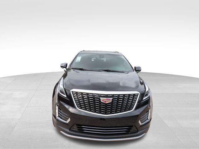 new 2025 Cadillac XT5 car, priced at $56,060