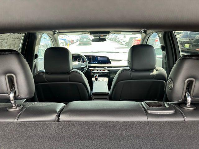 used 2024 Cadillac XT4 car, priced at $35,398