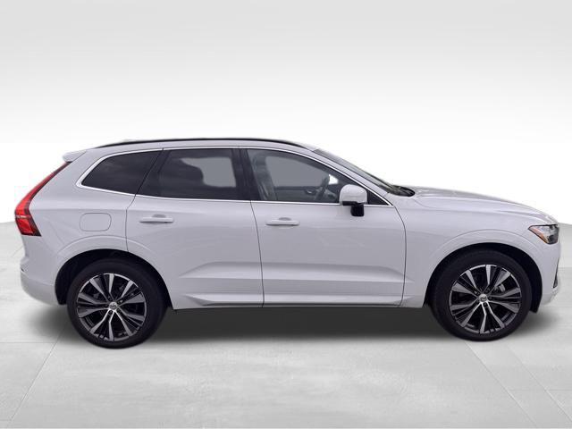 used 2022 Volvo XC60 car, priced at $29,489