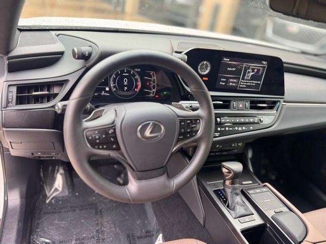 used 2022 Lexus ES 350 car, priced at $36,250