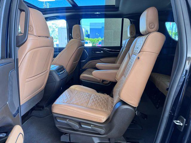 used 2022 Cadillac Escalade ESV car, priced at $65,115