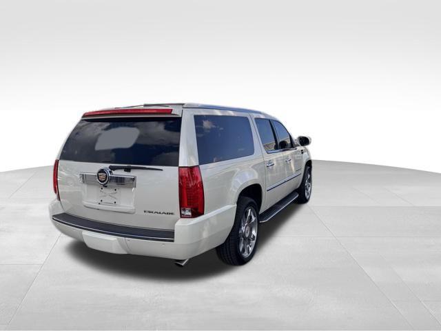 used 2013 Cadillac Escalade ESV car, priced at $18,999