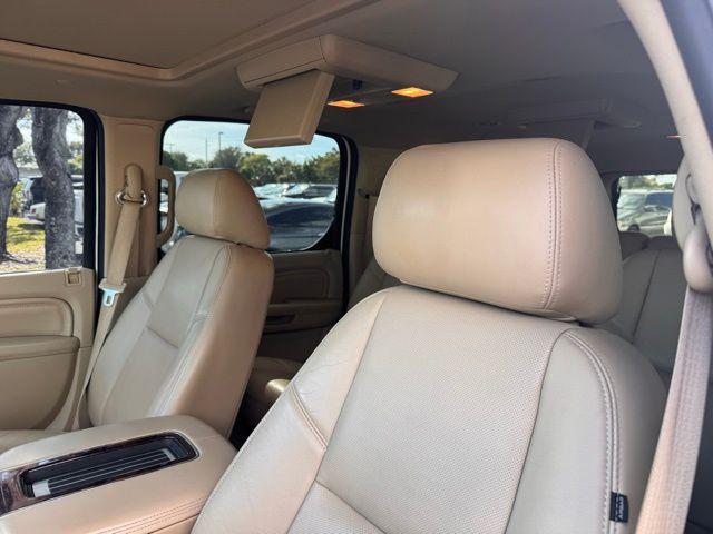 used 2013 Cadillac Escalade ESV car, priced at $18,999