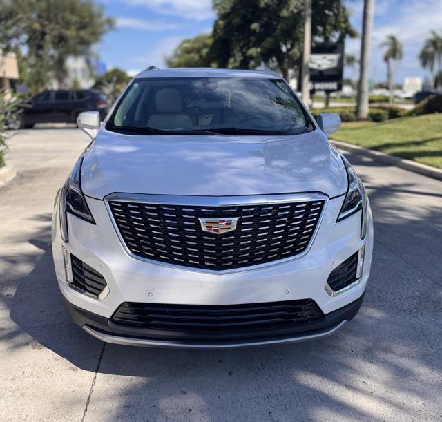 used 2022 Cadillac XT5 car, priced at $32,999