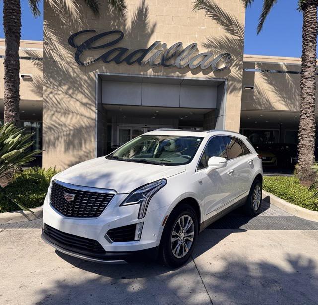 used 2022 Cadillac XT5 car, priced at $32,999