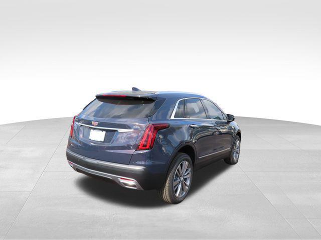 new 2025 Cadillac XT5 car, priced at $57,114