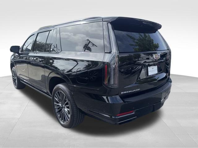 new 2025 Cadillac Escalade ESV car, priced at $125,894