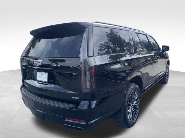 new 2025 Cadillac Escalade ESV car, priced at $125,894