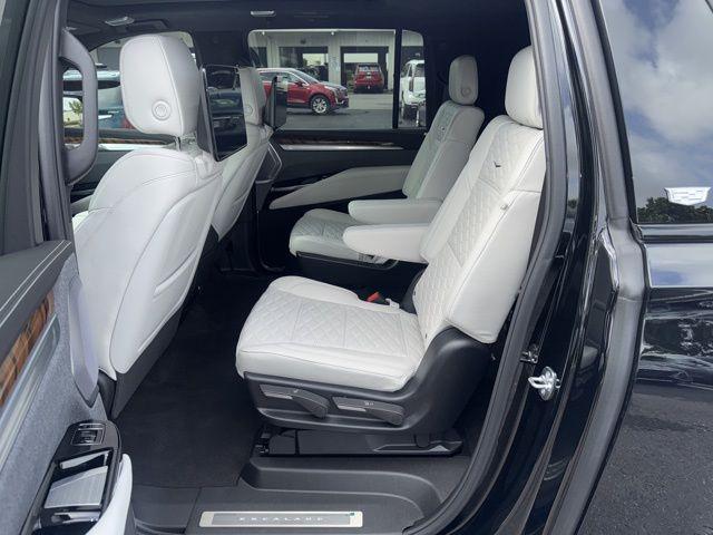 new 2025 Cadillac Escalade ESV car, priced at $125,894