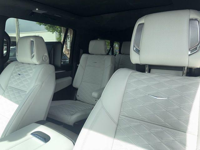 new 2025 Cadillac Escalade ESV car, priced at $125,894