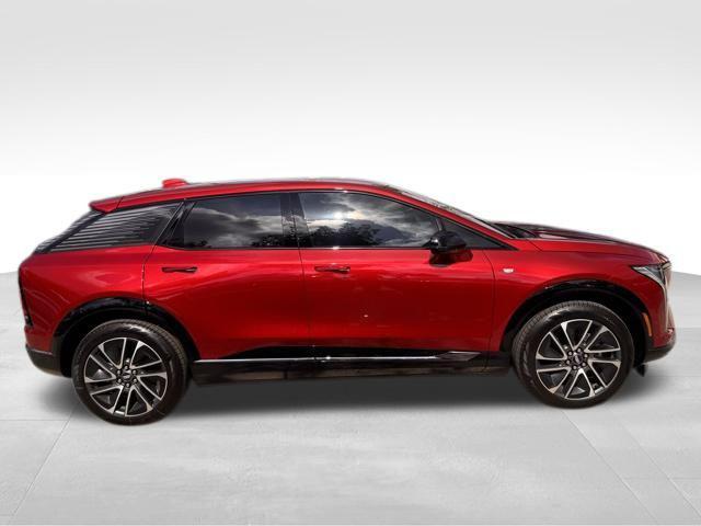 new 2025 Cadillac OPTIQ car, priced at $58,315