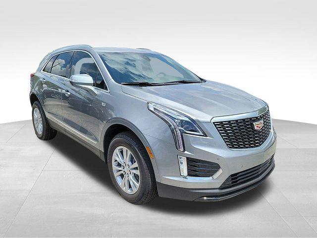 new 2024 Cadillac XT5 car, priced at $45,290