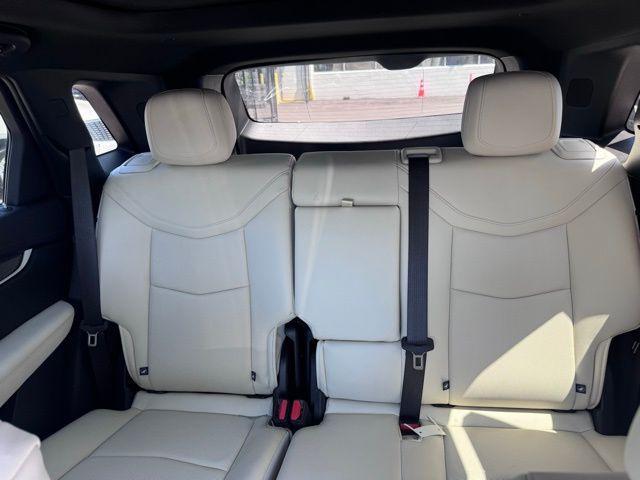 new 2025 Cadillac XT5 car, priced at $60,089