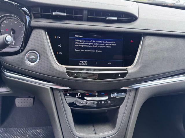 new 2025 Cadillac XT5 car, priced at $57,190