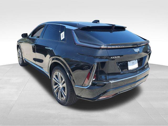 new 2024 Cadillac LYRIQ car