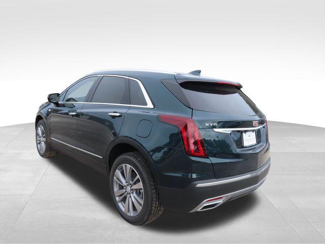 new 2025 Cadillac XT5 car, priced at $53,615