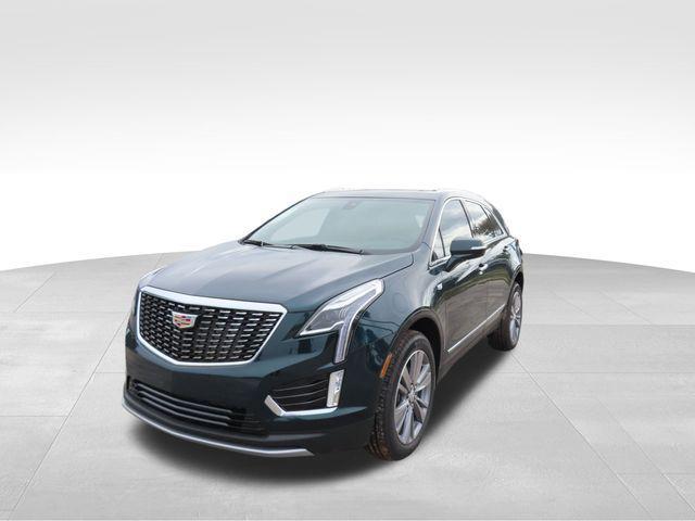 new 2025 Cadillac XT5 car, priced at $53,615