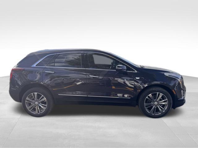 new 2025 Cadillac XT5 car, priced at $53,914