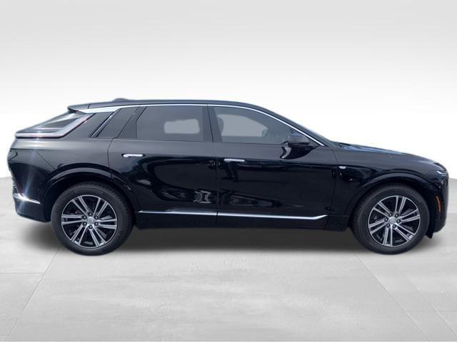 new 2025 Cadillac LYRIQ car, priced at $61,014