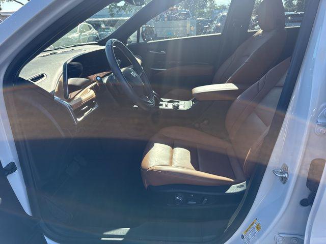used 2024 Cadillac XT4 car, priced at $34,285