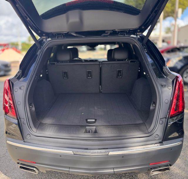 used 2021 Cadillac XT5 car, priced at $21,988