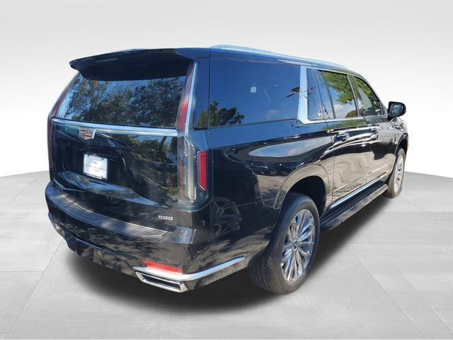 new 2024 Cadillac Escalade ESV car