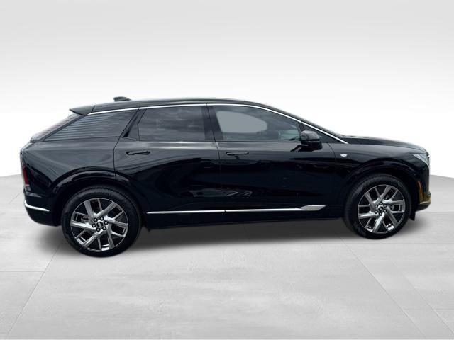new 2025 Cadillac OPTIQ car, priced at $57,690