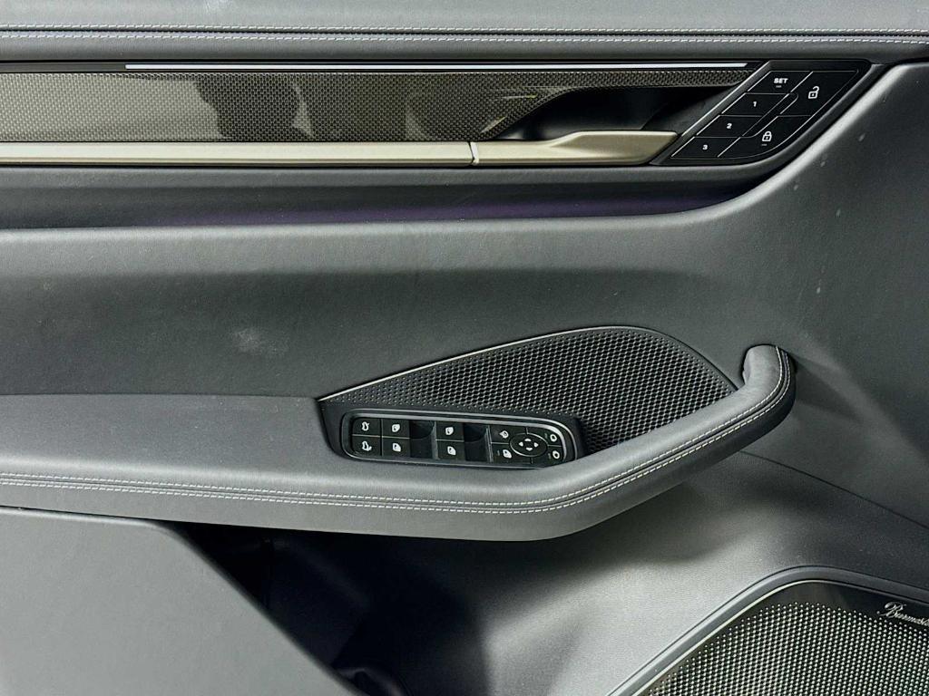 new 2025 Porsche Macan car, priced at $141,685