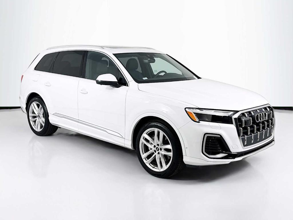 used 2025 Audi Q7 car, priced at $60,300