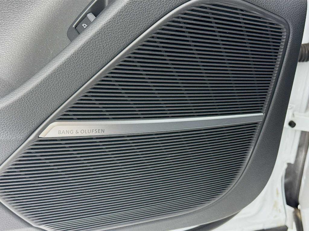 used 2025 Audi Q7 car, priced at $60,300