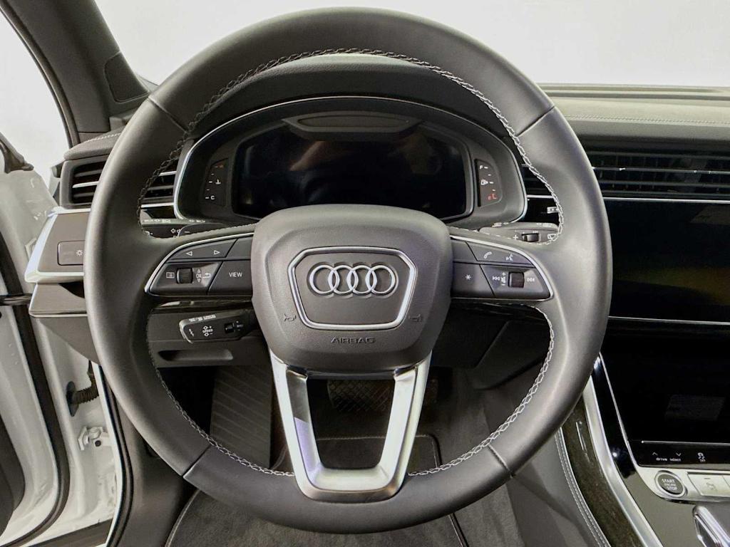 used 2025 Audi Q7 car, priced at $60,300