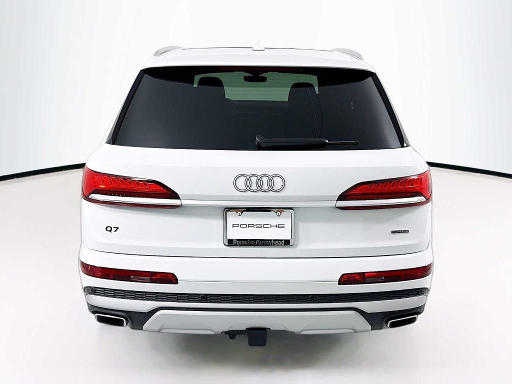 used 2025 Audi Q7 car, priced at $60,300