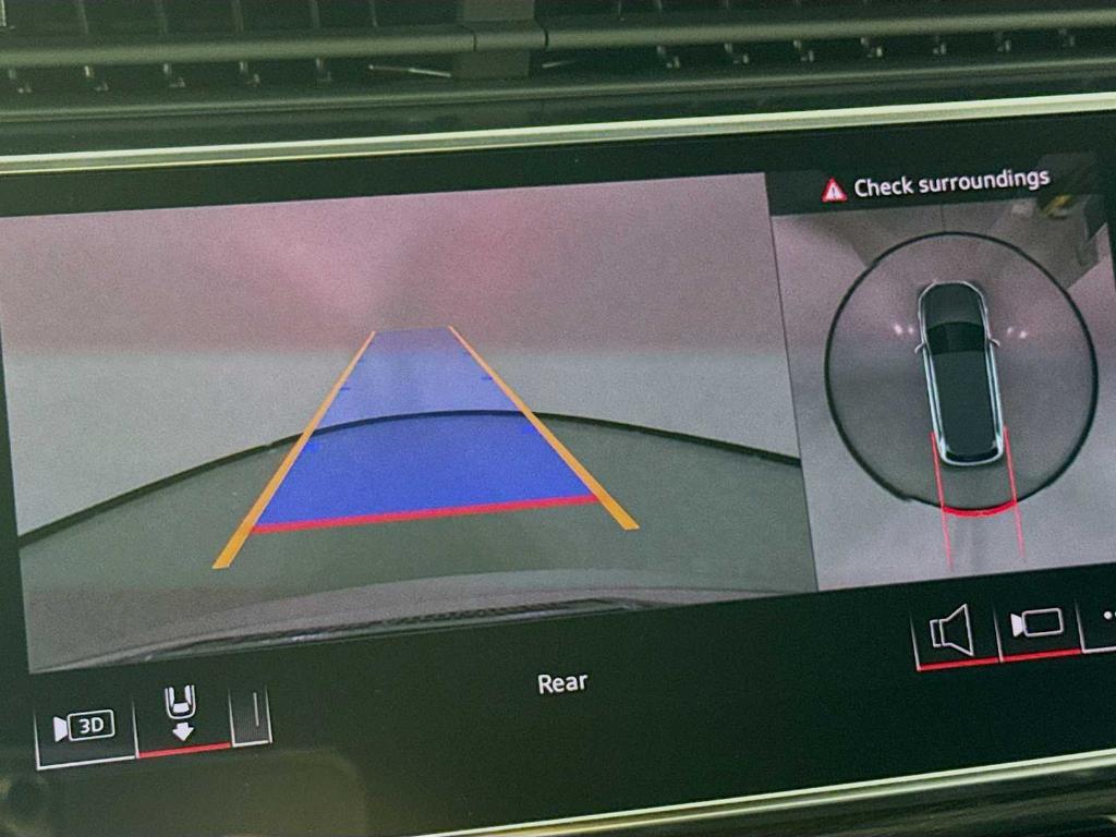 used 2025 Audi Q7 car, priced at $60,300