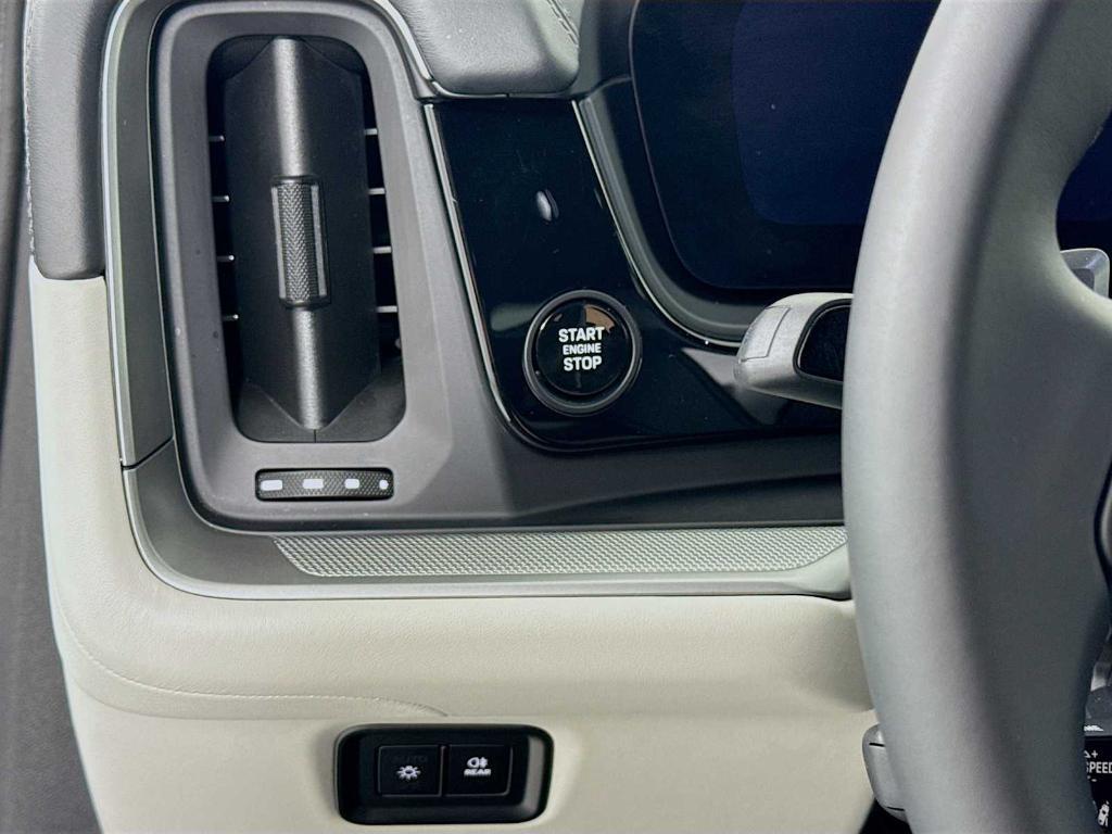 used 2025 Porsche Cayenne car, priced at $122,900